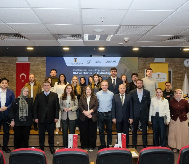 Uluslararası hukuk konuşmaları