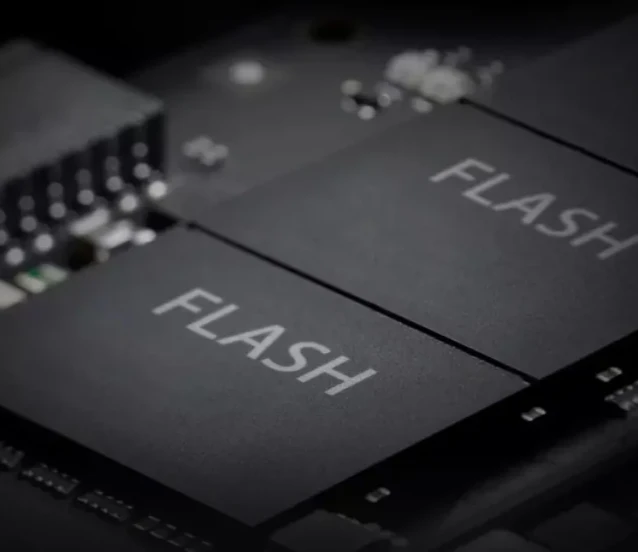 Yarı iletken sektöründe alarm: DRAM ve NAND rekora koşuyor