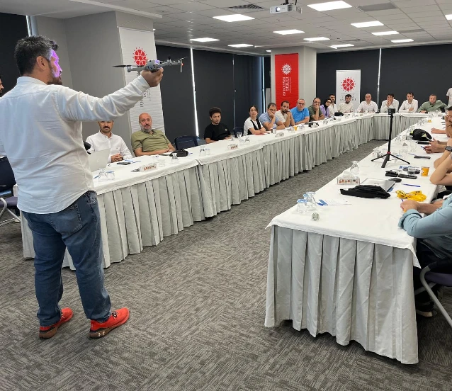 Yeni nesil habercilik için gazetecilere dron eğitimi verildi