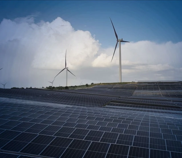 Yenilenebilir enerjide küresel rekor: 2025 yılında 814 gigavat kapasite eklendi