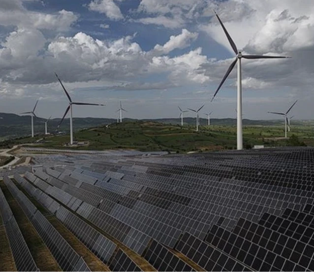 Yenilenebilir enerjide yeni eşik: Kurulu güçte pay yüzde 62,5 oldu