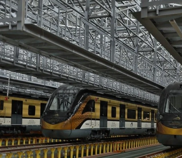 Yerli ve milli tren setinin altıncısı Gaziantep’e ulaştı