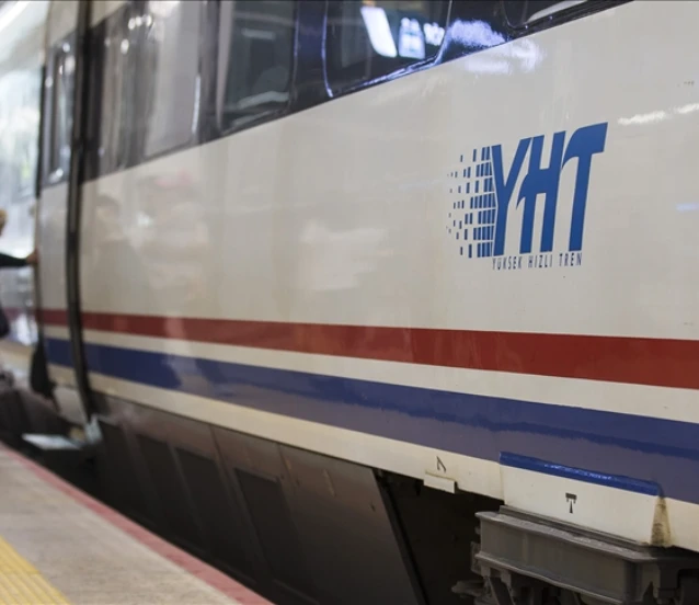 YHT’ler bugüne kadar 100 milyondan fazla yolcuya hizmet verdi