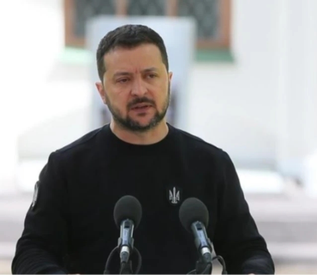 Zelenskiy'den Alaska zirvesi öncesi açıklama: Uygun adımlar atılmalı