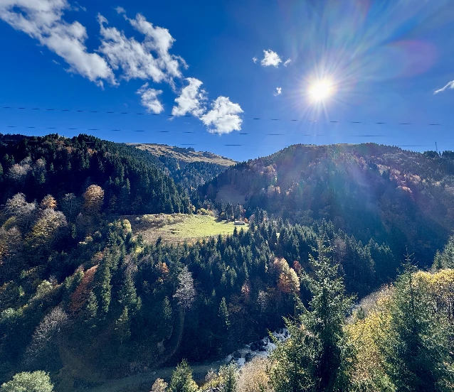 Zigana Dağı son baharla renklendi