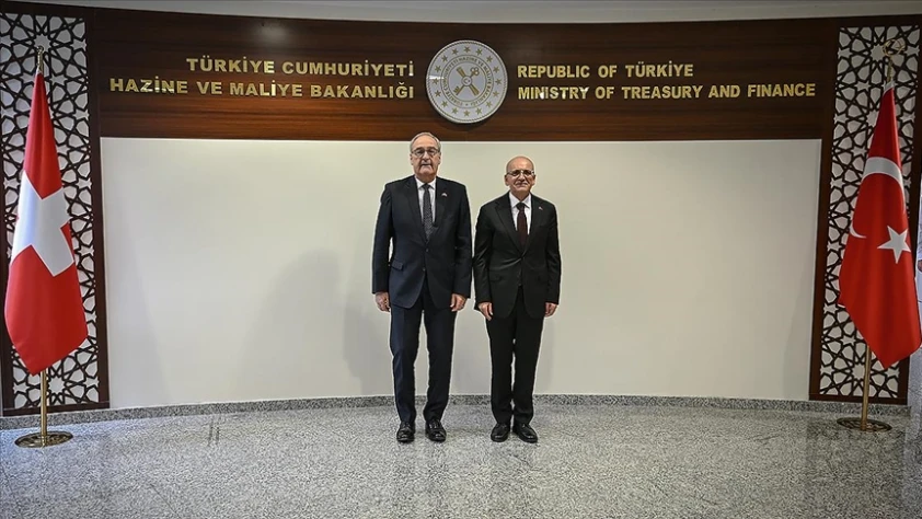 Şimşek, İsviçre Başkan Yardımcısı'nı ağırladı: Sağlık sektöründe ortak çalışma grubu kurulacak Şimşek, İsviçre Başkan Yardımcısı'nı ağırladı: Sağlık sektöründe ortak çalışma grubu kurulacak