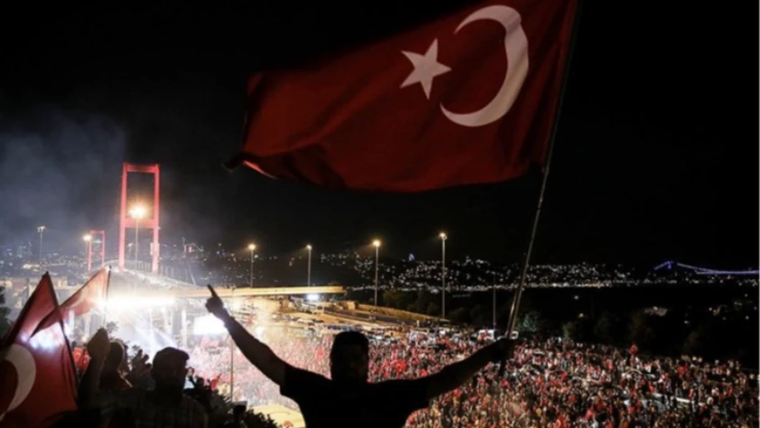 15 Temmuz'da 'Zaferin Adı Türkiye' teması öne çıkacak: Anma etkinlikleri düzenlenecek