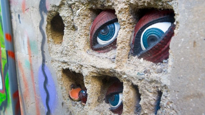 3D tasarımının ardından seramik kolajlarla da sokaklar onarıldı