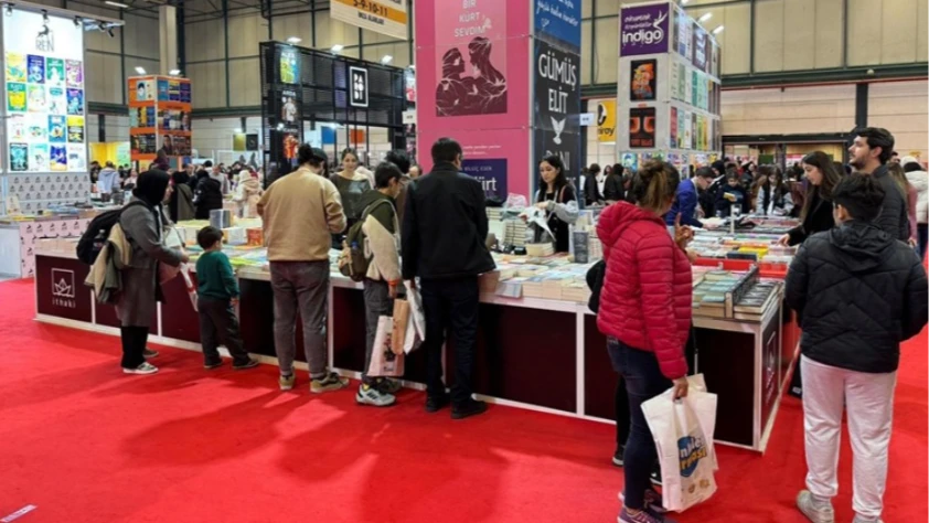 42. Uluslararası İstanbul Kitap Fuarı başladı