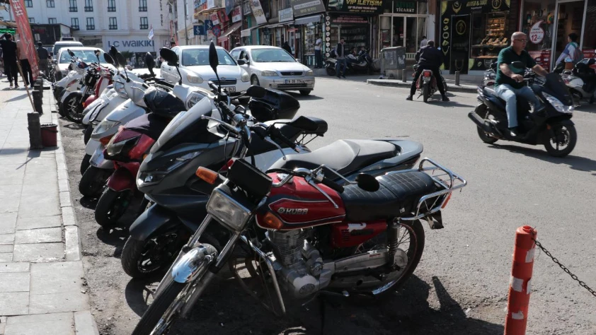 6 ilde otomobili solladı: Motosiklet sayısı rekor kırıyor