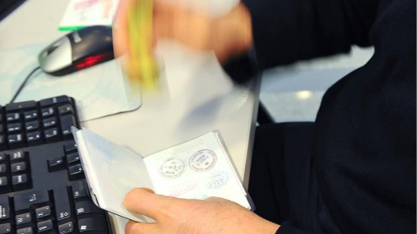 ABD vizesine zam! 400 doları aştı