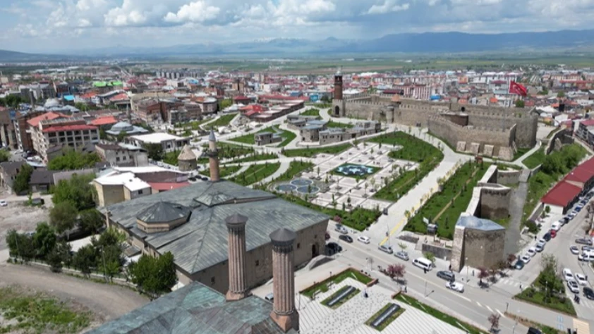 Açık hava müzesini Erzurum, yaz aylarında turistlerin rotasında