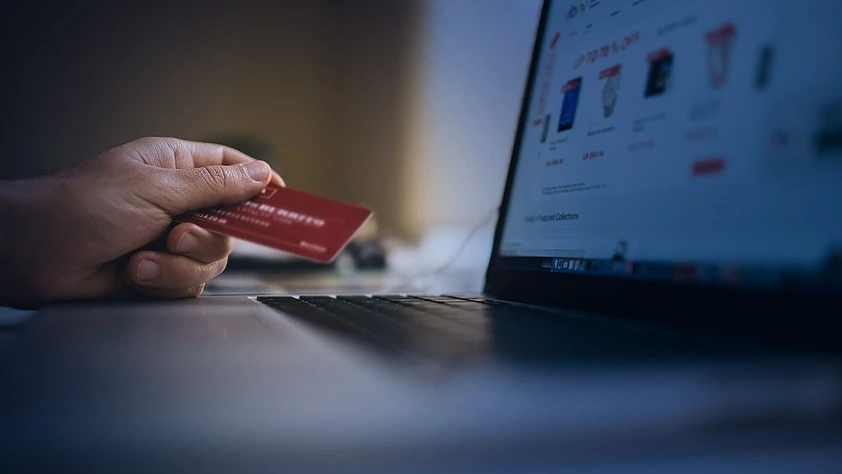 Aldatıcı kasım indirimlerine ceza! Ticaret Bakanlığı açıkladı