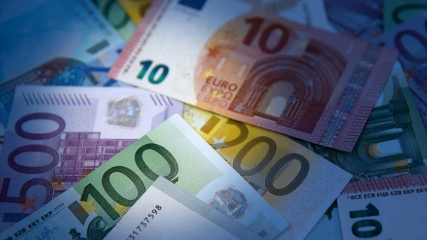 Alman ekonomisi aralıkta da ivme kaybetti