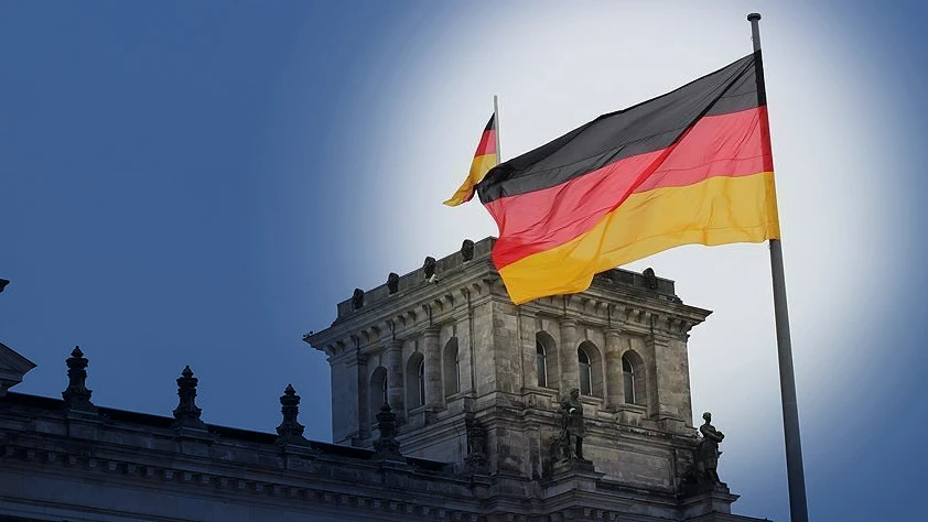 Alman hükümetinden rapor: Ekonomi gergin bir durumda