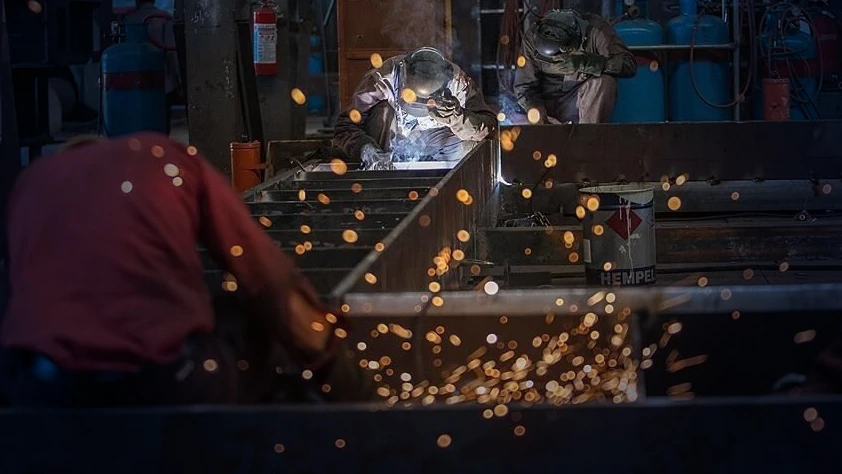 Alman sanayisinde alarm zilleri: BDI üretim tahminlerini aşağı çekti