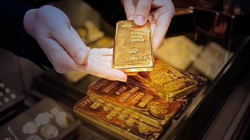 Altın fiyatları yatay seyrediyor: Ateşkes belirsizliğiyle piyasada yön arayışı sürüyor