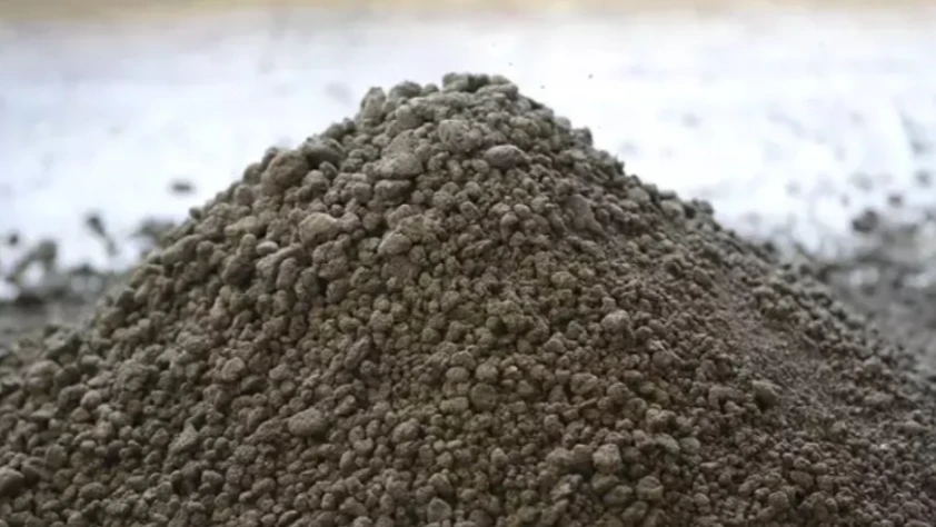 Atık su çamuru kurutularak doğal gübreye dönüştürülüyor