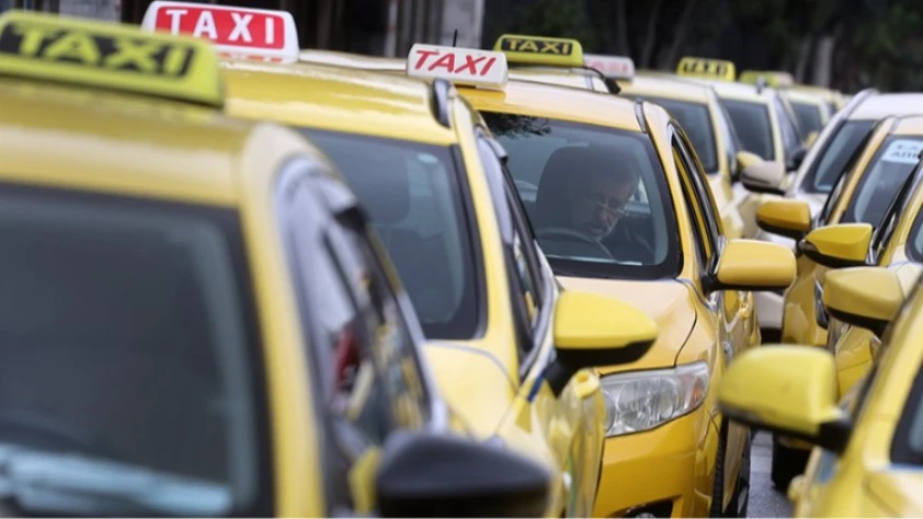 Atina’ya gidecekler dikkat! 48 saatlik ulaşım krizi başladı