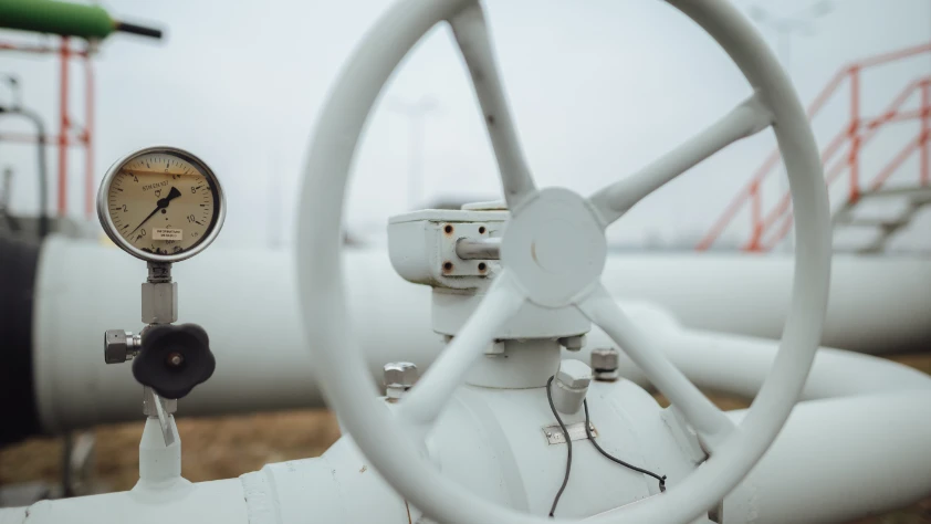 Avrupa'da gaz stokları azalıyor: Spot gaz fiyatı 2 haftada yüzde 50 arttı