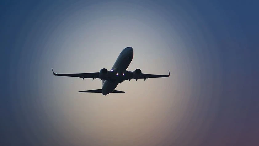 Avrupa'da jet yakıtı alarmı: Yaz sezonunda uçuş iptalleri ve zam riski kapıda