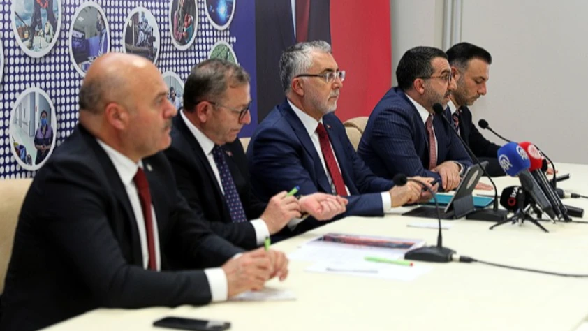 Bakan Işıkhan: İşverenler için tecil süresinin 72 aya çıkarıldı