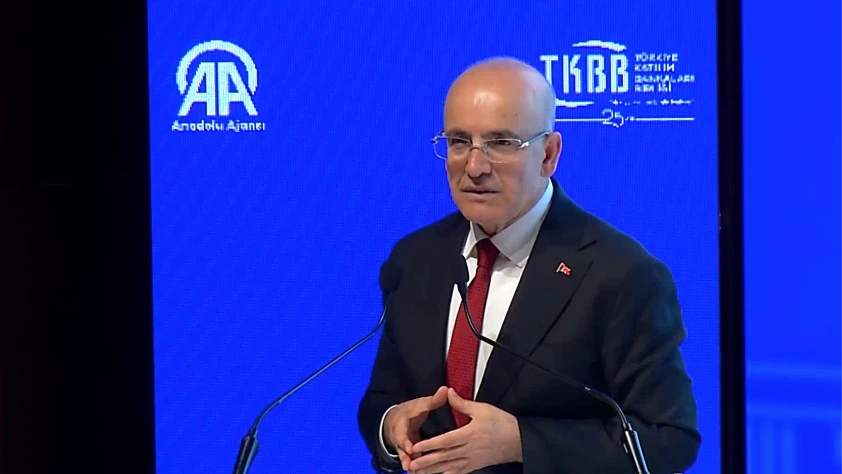 Bakan Şimşek küresel şoklara dikkat çekti ve açıkladı: Orta vadede fırsatlar sürüyor