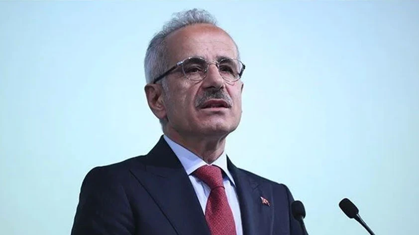Bakan Uraloğlu 5G için tarih verdi: İlk sinyal 2026'da