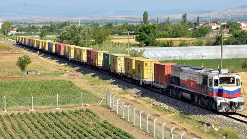 Bakan Uraloğlu: Demir yolu ağında 287 iltisak hattı bulunuyor