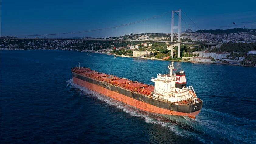 Bakan Uraloğlu duyurdu: Boğazlardan 9 ayda 63 bin gemi geçti