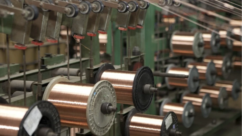 Bakır fiyatları ayrıştı: ABD faiz beklentileri ve yapay zeka etkisi öne çıktı