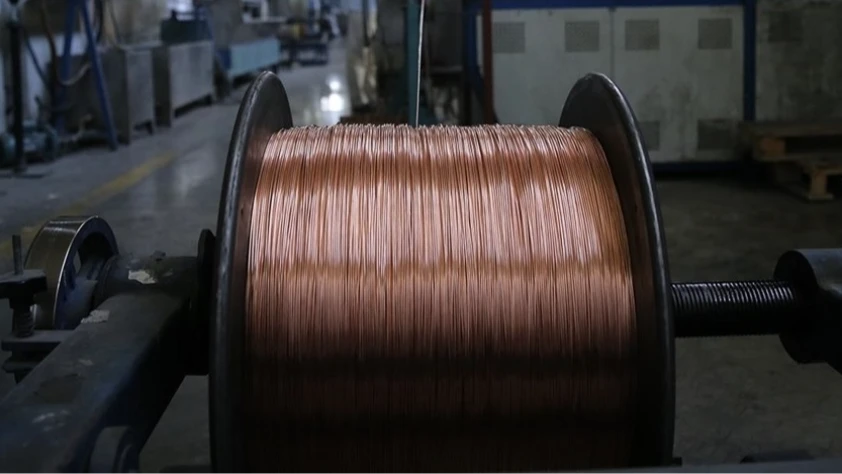 Bakır fiyatları rekor kırdı: Çin’in üretim kesintisi planı küresel piyasalarda dalgalanma yarattı