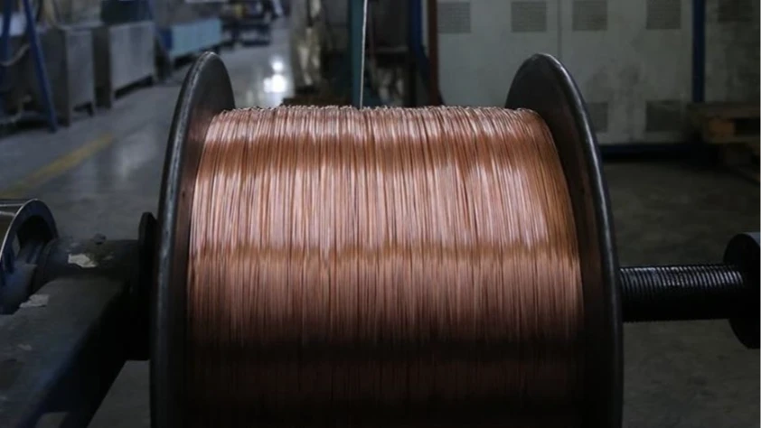 Bakır fiyatları rekor tazeledi: Londra’da arz endişesi zirveyi getirdi