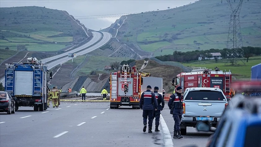 Balıkesir'de F-16 savaş uçağı düştü! 1 pilotumuz şehit oldu