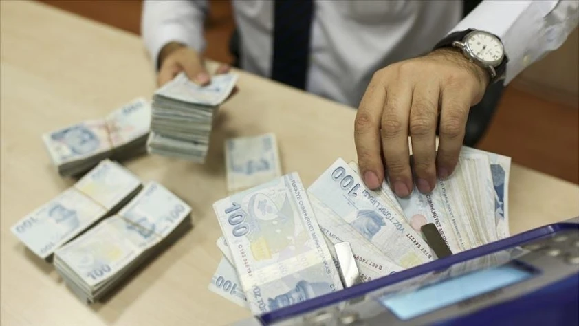 Bankacılık sektörünün mevduatı 24,7 trilyon liraya yükseldi