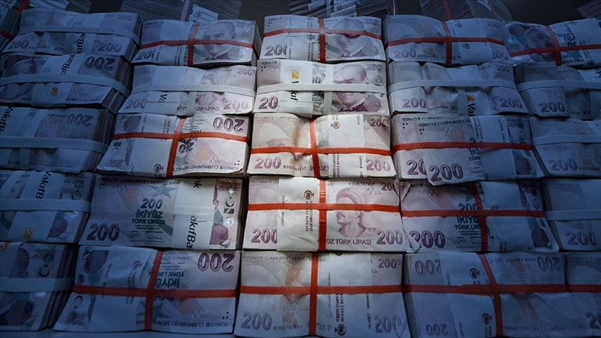 Bankalarda mevduat 441 milyar lira azaldı