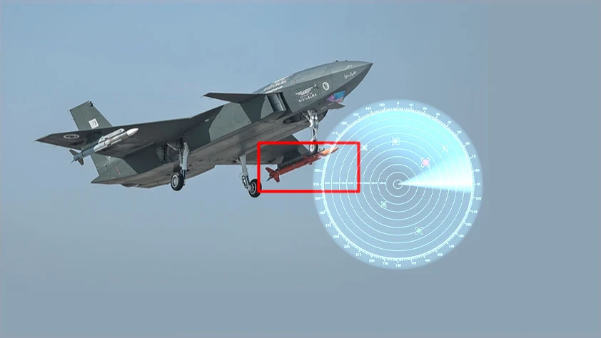 Bayraktar KIZILELMA’dan dünya havacılığında ilk: MURAD tespit etti GÖKDOĞAN vurdu