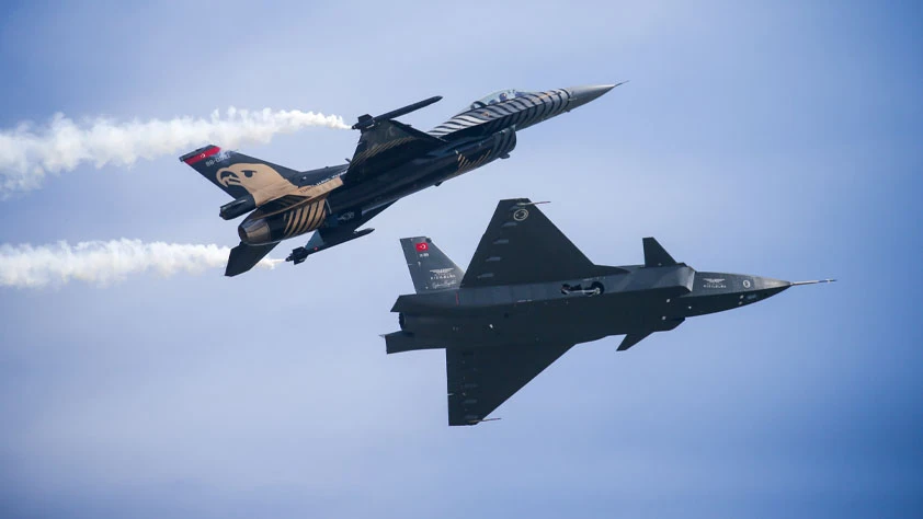 Bayraktar KIZILELMA'nın bu başarısı Yunanistan'ı panikletti! 'Acilen F-35 almalıyız'