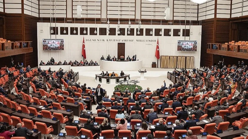 Bayram sonrası Meclis yoğun: Doğum izni ve sosyal medya düzenlemesi gündemde