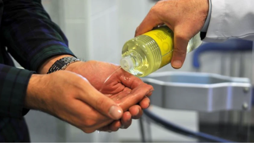 Bayramın yaklaşmasıyla kolonya satışları arttı