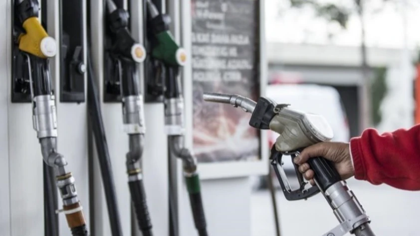 Benzine, motorine indirim var mı? Benzin, mazot fiyatı bugün ne kadar? İstanbul, Ankara, İzmir...
