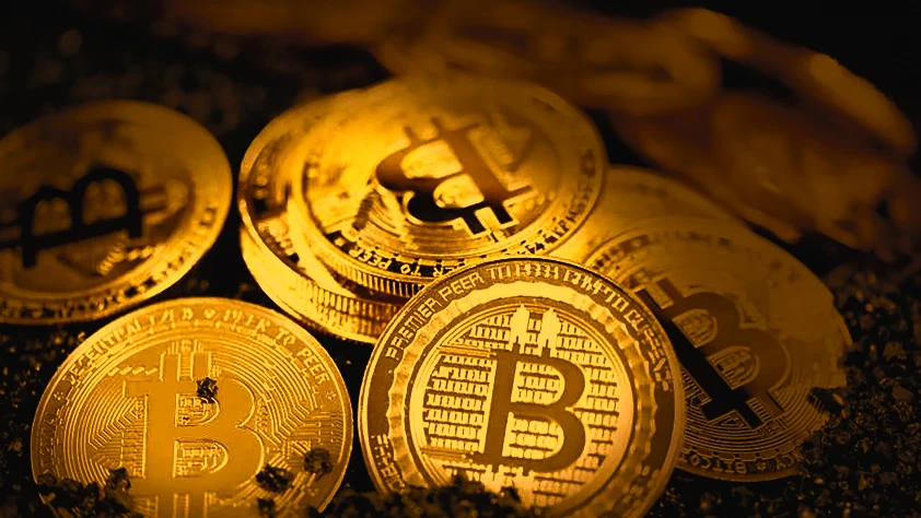 Bitcoin 2 ayın dibini gördü: Teknoloji sektörü baskısı etkili oldu