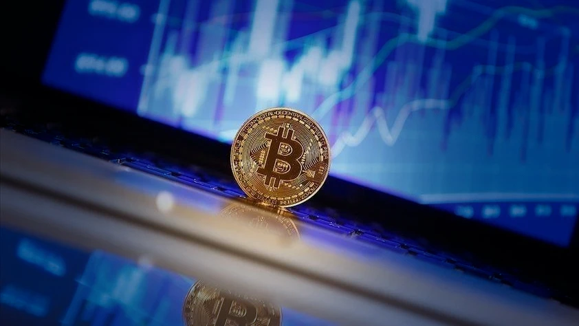 Bitcoin 82 bin dolar sınırını test etti: Kripto piyasası Clarity Act oylamasına kilitlendi