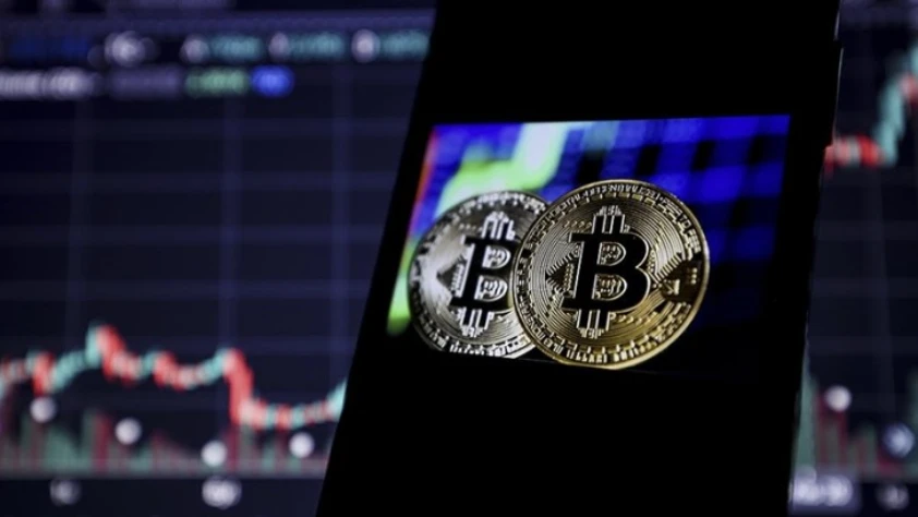 Bitcoin sıçradı: Trump’ın erteleme kararı piyasaları yukarı taşıdı