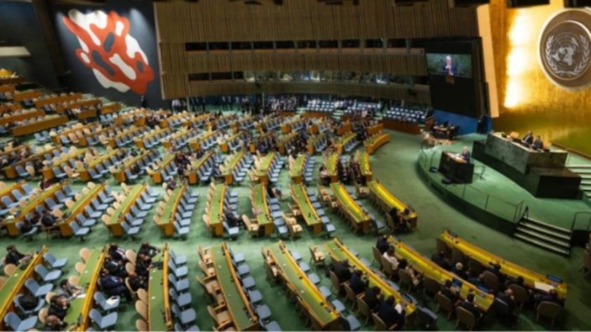 BM Genel Kurulu’nda protesto edilen Netanyahu boş salona konuştu