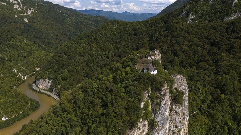Bosna Hersek'teki Kuşlat Camisi 5 asırdan fazladır ayakta: Fethin simgesi