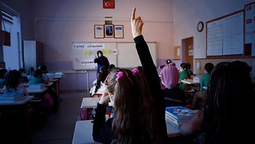 Branş dağılımı ve kontenjanlar değişiyor mu? 10 bin öğretmen ataması ne zaman?