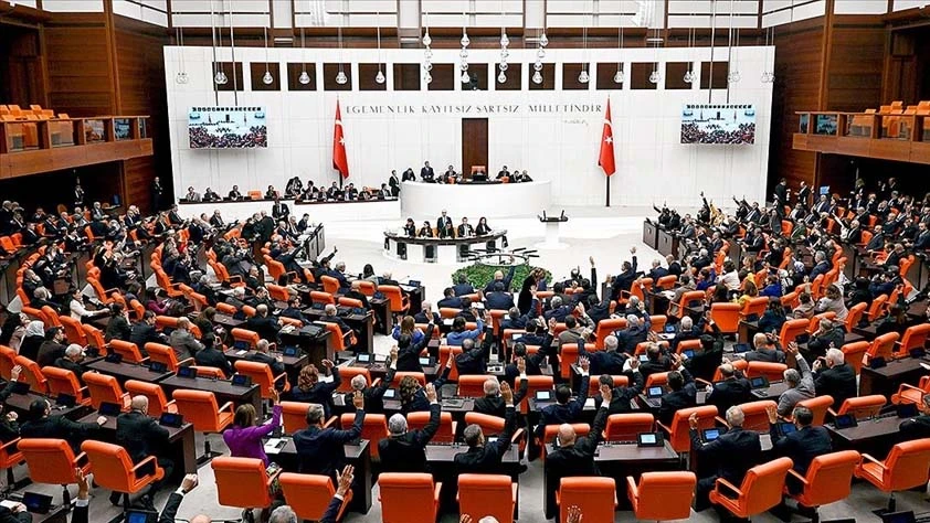 CEZA İNFAZ DÜZENLEMESİ SON DAKİKA: 10. Yargı Paketi Meclis'e sunuldu!! AK Parti: Toplam 30 maddeden oluşuyor