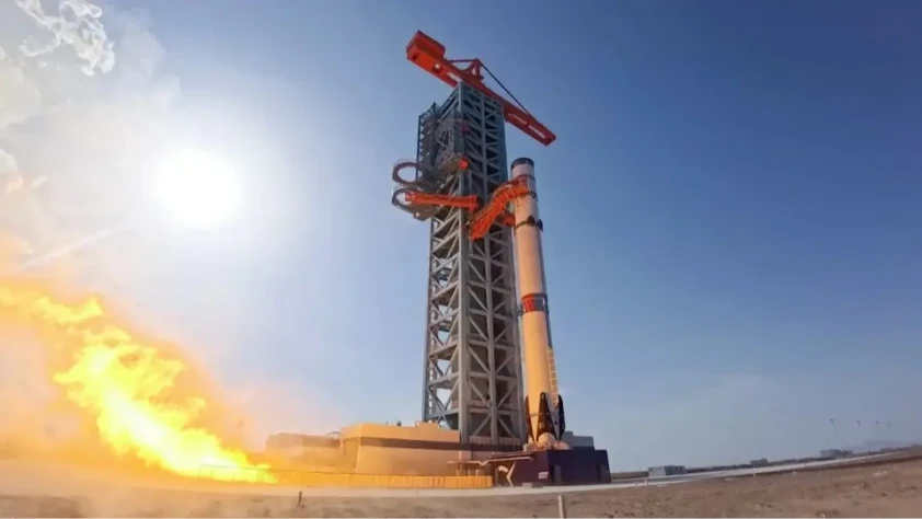 Çin’in SpaceX’e rakip olacak roketi testi başarıyla geçti