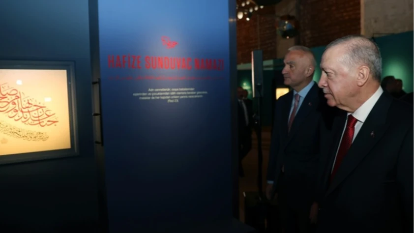 Cumhurbaşkanı Erdoğan, Hane İslam Eserleri Sergisi'nin açılışını yaptı